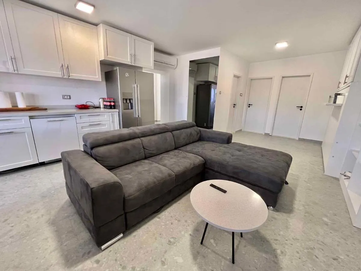 Apartment In Jadranovo 45259 0*,  Хорватия